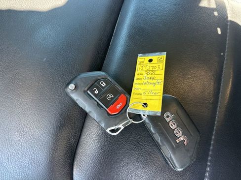 Used 2021 Jeep Wrangler Unlimited Sahara 4xe w/ Cold Weather Group image 33