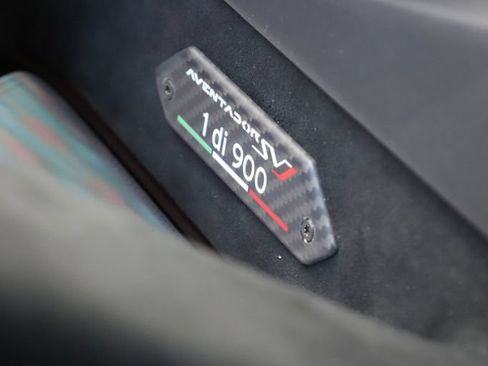 Used 2019 Lamborghini Aventador SVJ AWD/4WD image 50