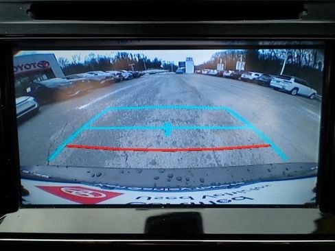 Certified 2018 Toyota Avalon XLE image 27