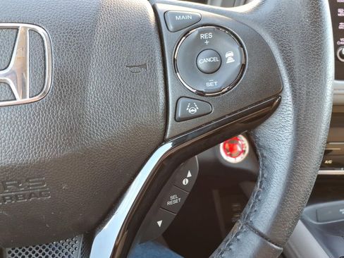 Used 2019 Honda HR-V EX-L image 17
