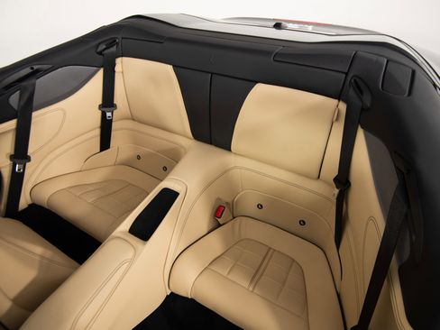 Certified 2022 Ferrari Portofino M image 54