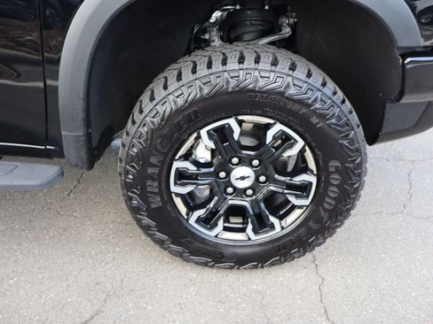 Used 2026 Chevrolet Silverado 1500 ZR2 AWD/4WD image 39