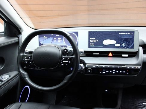 Used 2023 Hyundai Ioniq 5 SEL image 17