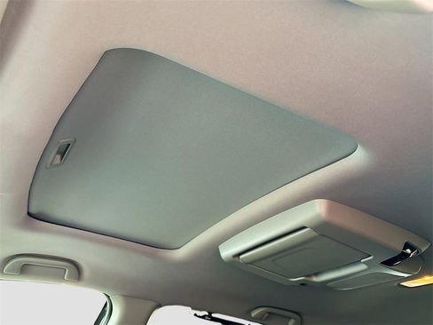 Used 2022 Honda Pilot Touring image 22