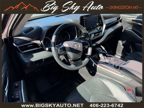 Used 2021 Toyota Highlander Limited AWD/4WD image 13