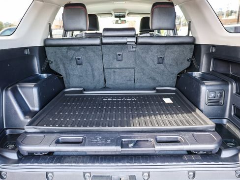 Certified 2018 Toyota 4Runner TRD Off-Road Premium image 27