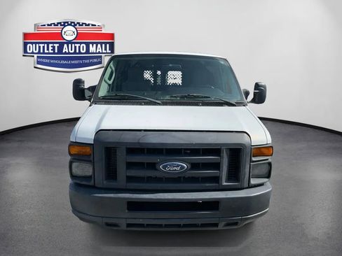 Used 2009 Ford E-150 and Econoline 150 RWD image 8