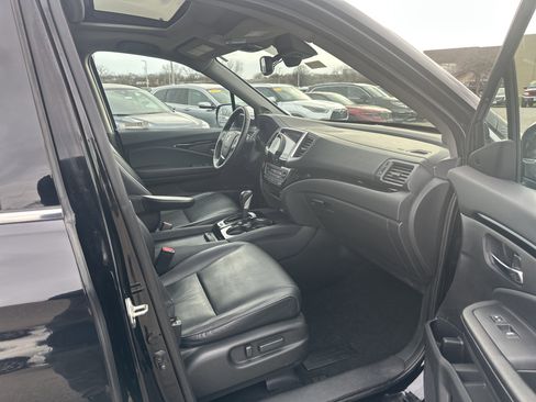 Used 2019 Honda Ridgeline RTL-E image 16