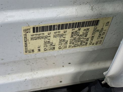 Used 2021 Nissan Rogue S image 12