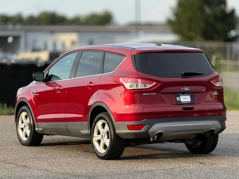 Used 2016 Ford Escape SE AWD/4WD image 10