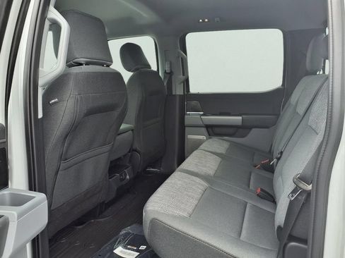 New 2026 Ford F250 XLT w/ XLT Premium Package AWD/4WD image 18