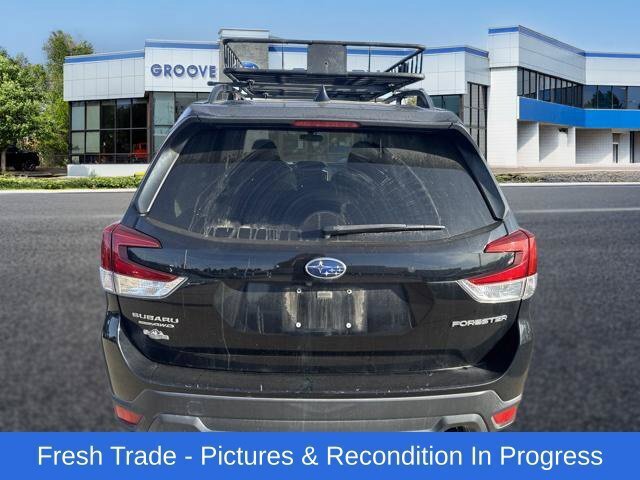 Used 2019 Subaru Forester Premium AWD/4WD image 4