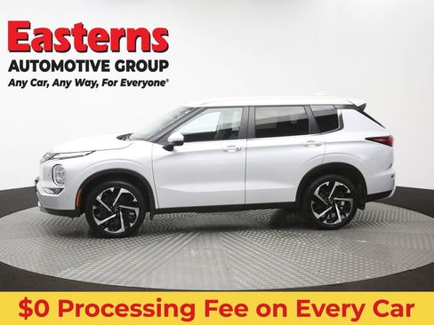Used 2024 Mitsubishi Outlander SE AWD/4WD image 58