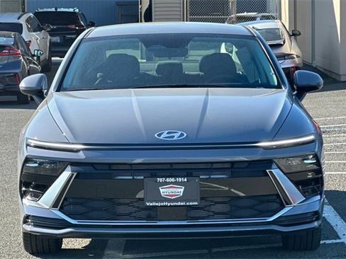 New 2026 Hyundai Sonata SEL image 3