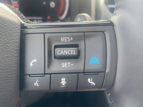 Certified 2025 Nissan Rogue SL w/ Tech Package AWD/4WD image 23