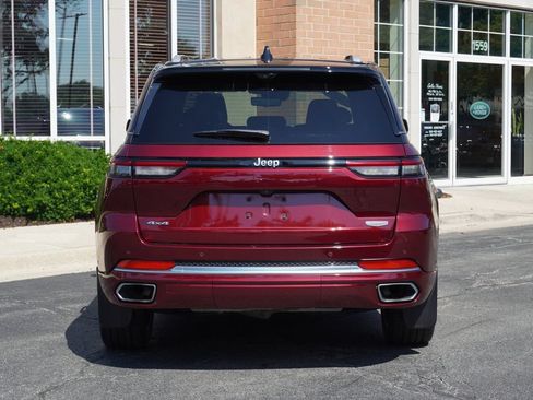 Used 2024 Jeep Grand Cherokee Summit AWD/4WD image 4
