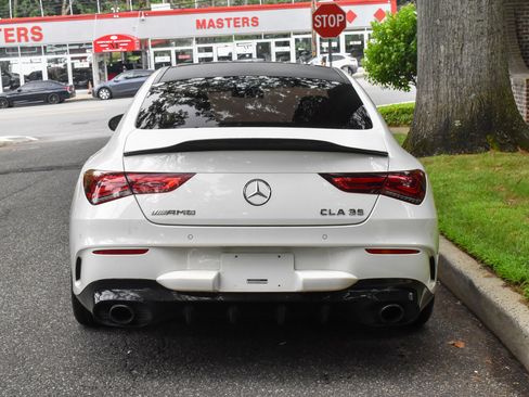Used 2023 Mercedes-Benz CLA 35 AMG 4MATIC image 7