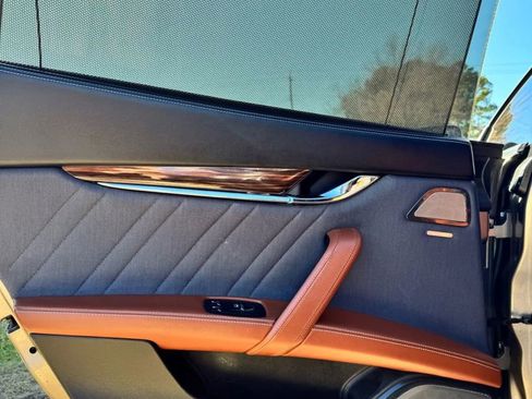 Used 2017 Maserati Quattroporte S GranLusso image 13