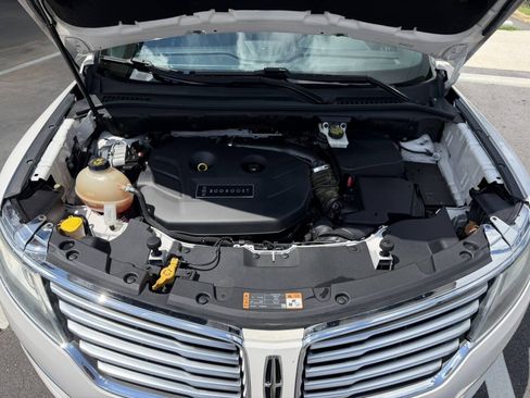 Used 2017 Lincoln MKC Reserve AWD/4WD image 35