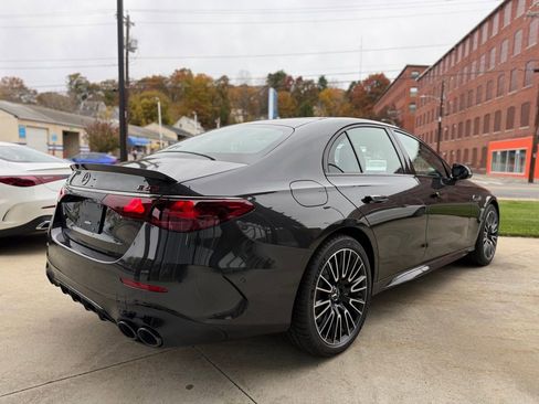 New 2026 Mercedes-Benz E 53 AMG e 4MATIC Sedan image 12