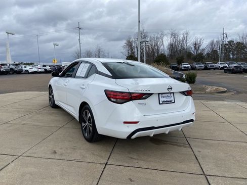 Used 2023 Nissan Sentra SV image 8
