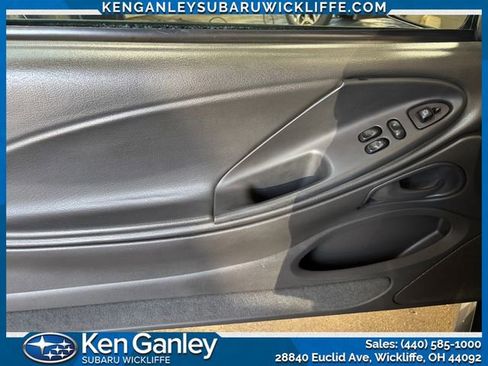 Used 2004 Ford Mustang Mach 1 RWD image 10