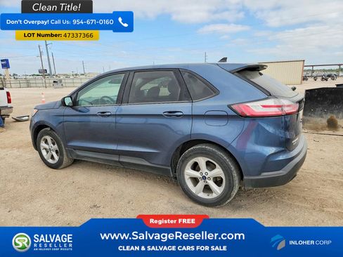 Used 2019 Ford Edge SE image 3