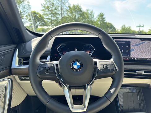 New 2026 BMW X1 xDrive28i AWD/4WD image 18