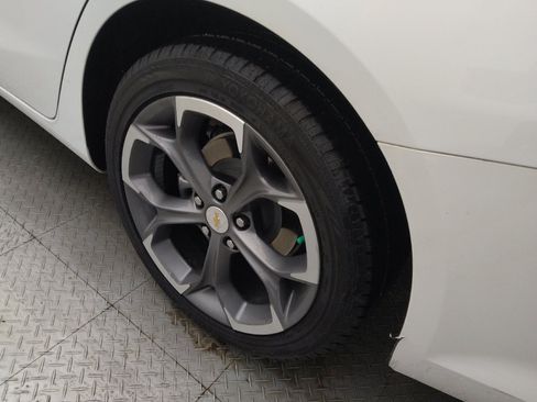 Used 2022 Chevrolet Malibu LT FWD image 31