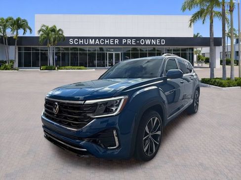 Certified 2026 Volkswagen Atlas SEL Premium R-Line AWD/4WD image 3