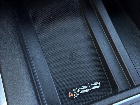 Used 2019 Chevrolet Silverado 1500 LTZ w/ LTZ Texas Edition image 25