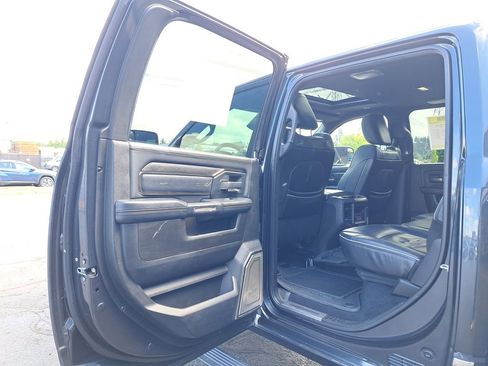 Used 2019 RAM 2500 Limited AWD/4WD image 12