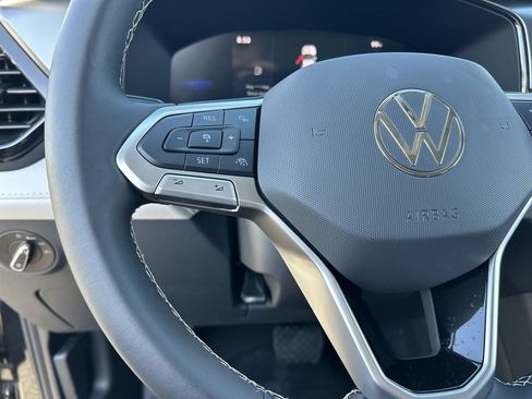 New 2026 Volkswagen Taos S FWD image 19