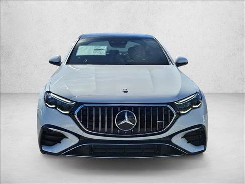 New 2026 Mercedes-Benz E 53 AMG e 4MATIC Sedan image 6