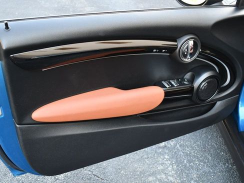 Used 2023 MINI Cooper S image 54