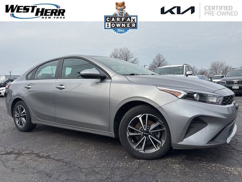 Certified 2023 Kia Forte LXS image 1