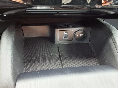 Used 2023 Ford Escape ST-Line w/ Tech Pack #1 FWD image 32