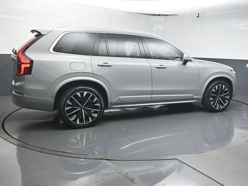 Certified 2026 Volvo XC90 B6 Plus w/ Protection Package Premier AWD/4WD image 8