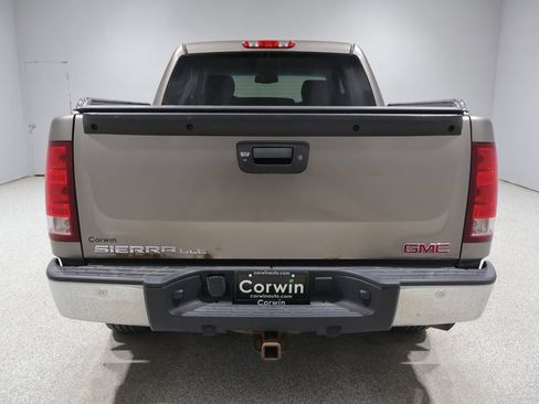 Used 2012 GMC Sierra 1500 SLE w/ Power Tech Package AWD/4WD image 3