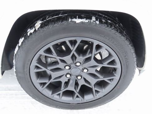 Used 2024 Jeep Grand Cherokee L Summit w/ Advanced Protech Group IV image 15