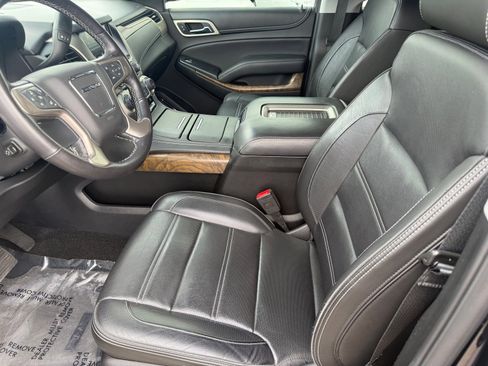 Used 2018 GMC Yukon Denali w/ Denali Ultimate Package AWD/4WD image 10