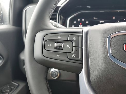 New 2025 GMC Sierra 1500 Elevation image 23