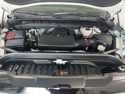 Used 2025 GMC Sierra 1500 AT4 AWD/4WD image 9