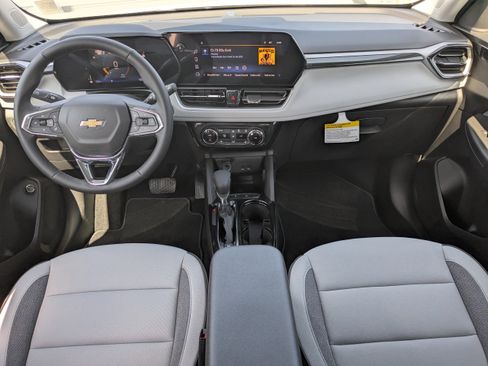 New 2026 Chevrolet TrailBlazer LT w/ Convenience Package FWD image 14