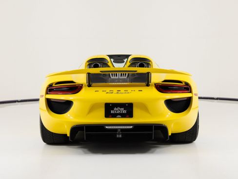 Used 2015 Porsche 918 Spyder AWD/4WD image 5