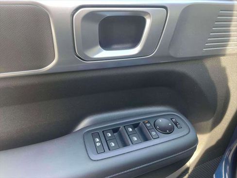 Used 2026 Hyundai Santa Fe SEL image 16