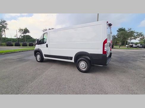 Used 2025 RAM ProMaster 2500 w/ Convenience Group FWD image 43