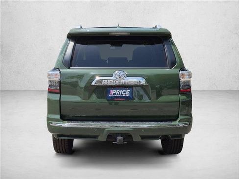 Used 2022 Toyota 4Runner Limited AWD/4WD image 7