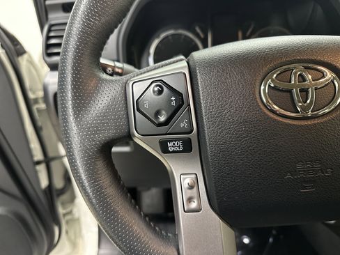 Used 2020 Toyota 4Runner Limited image 19