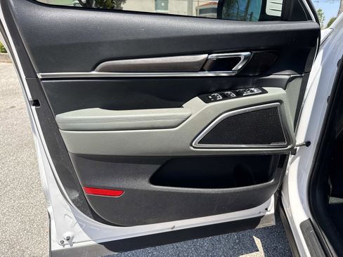 Used 2023 Kia Telluride EX X-Line image 52